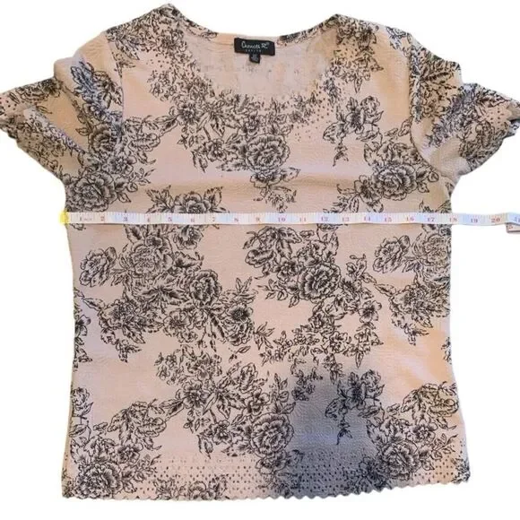 Chances R size petite small paisley and flowers top EUC - Picture 7 of 10